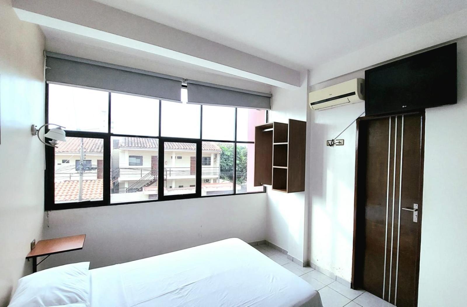 Hotel Plaza Center Santa Cruz de La Sierra Kültér fotó